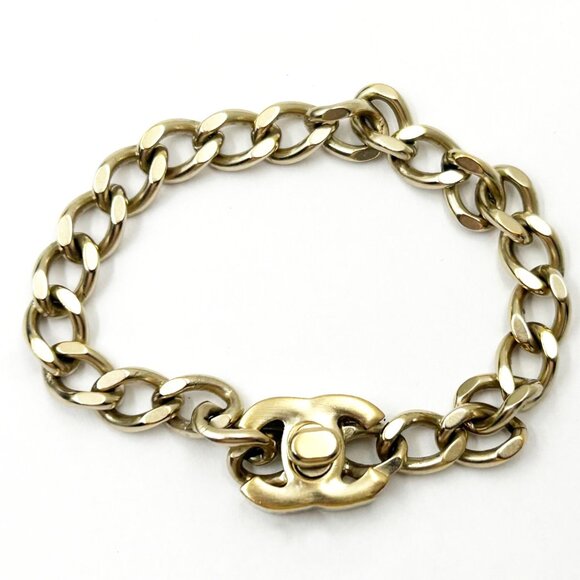 Chanel Gold CC Turnlock Chain Bracelet - Picture 1 of 3